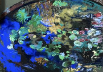 Image of - Pond with Blue Reflections in Sherman Gardens